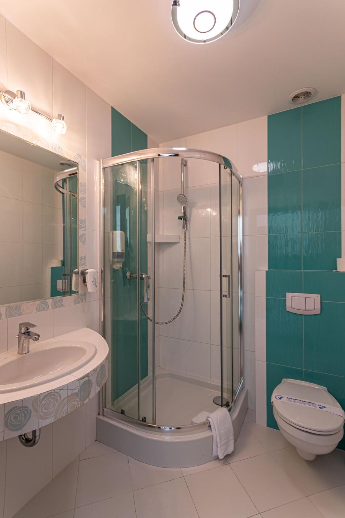 Margerita Hotel Modlnica Room photo